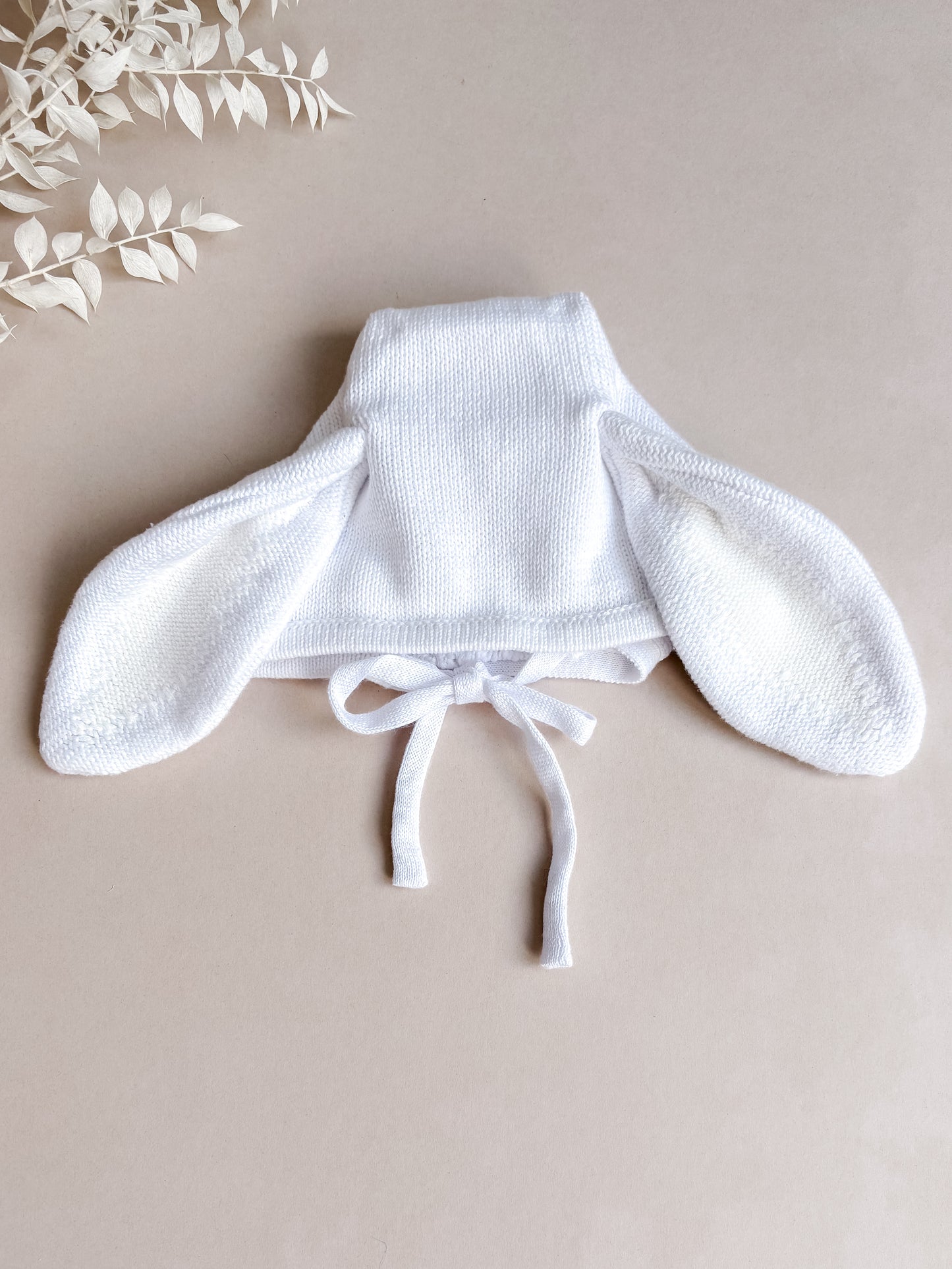 baby knitted bunny ears bonnet in white