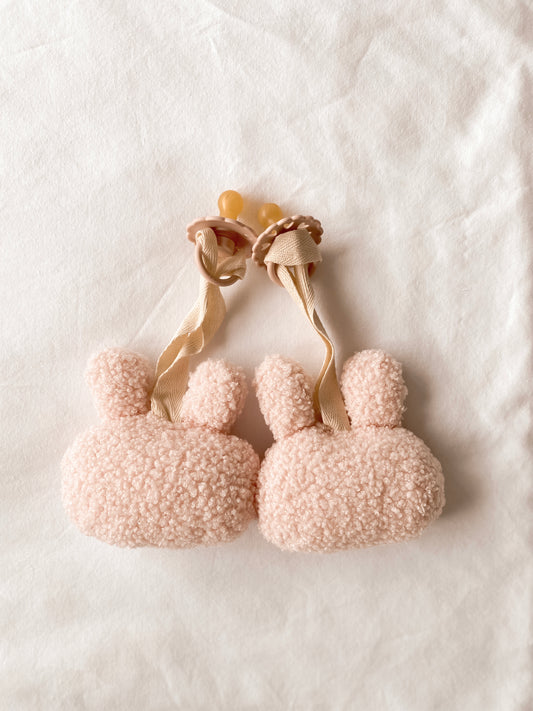 boucle bunny dummy holder - petal pink