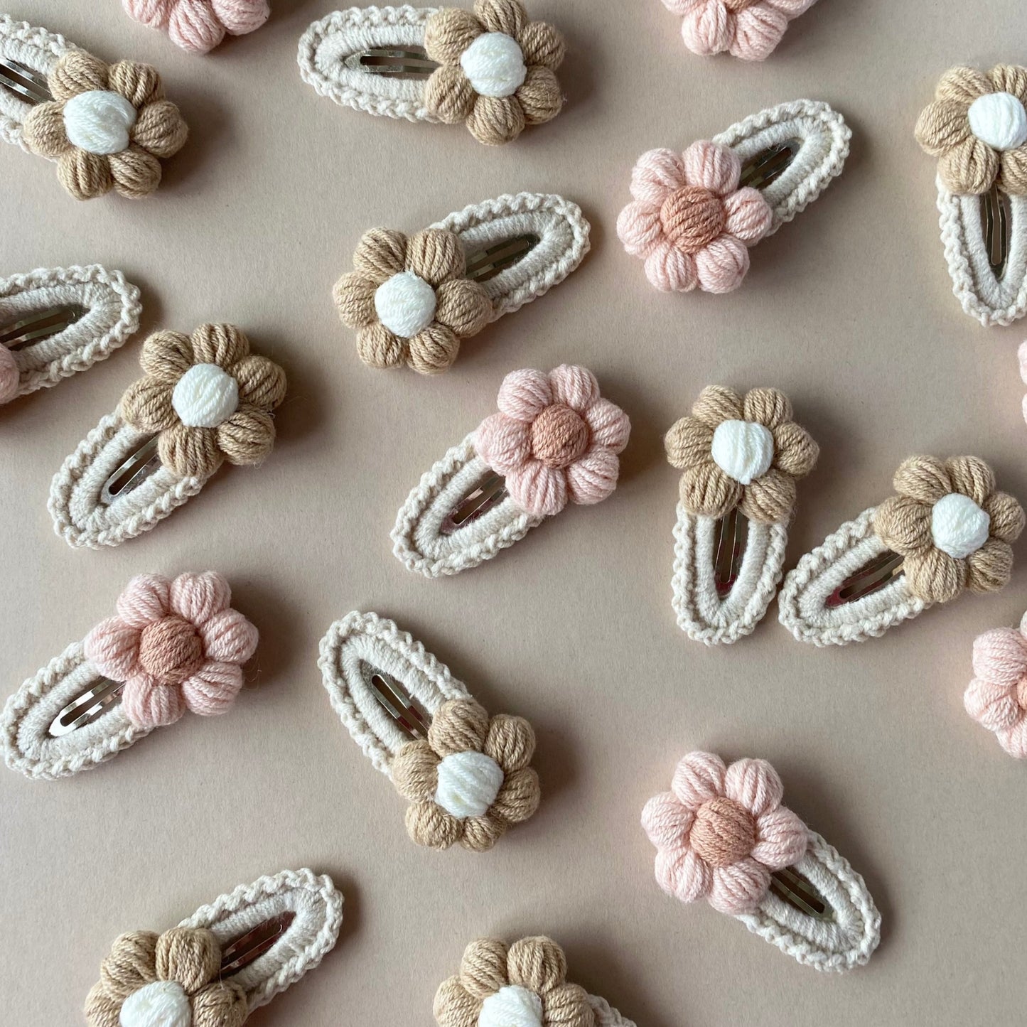 Crochet Daisy Hair Clip | Fawn
