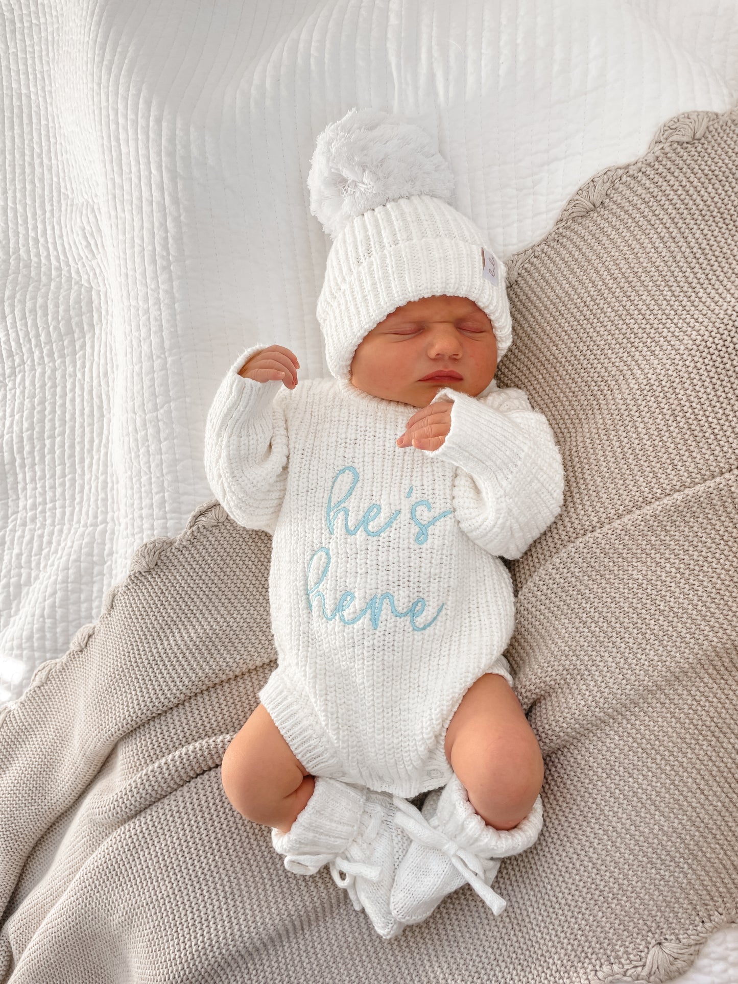 Set | He's Here | Chunky Knit Baby Romper & Booties & Hat | Ivory