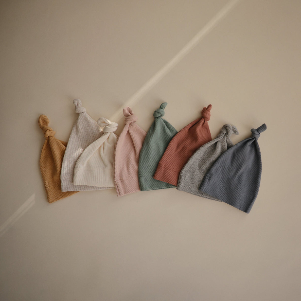 Mushie Ribbed Baby Beanie Hat - Blush
