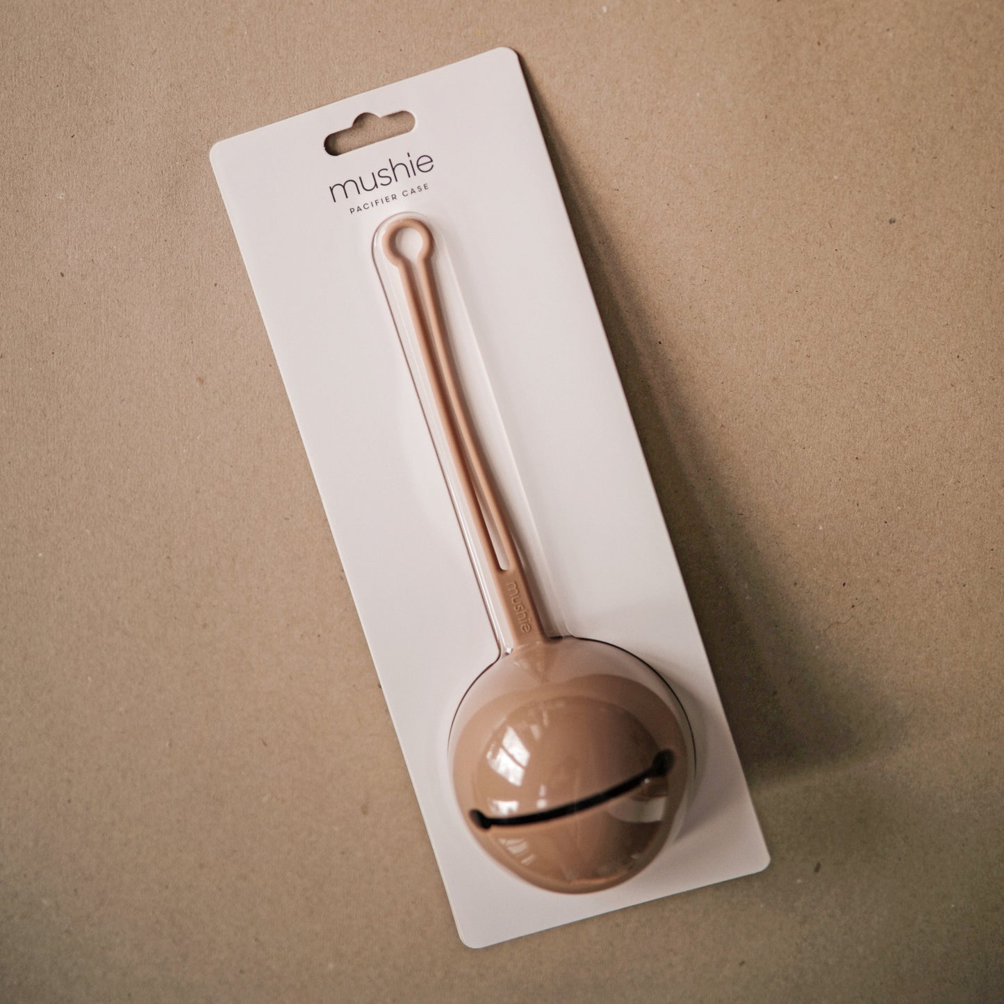 Mushie Dummy Case - Pale Taupe