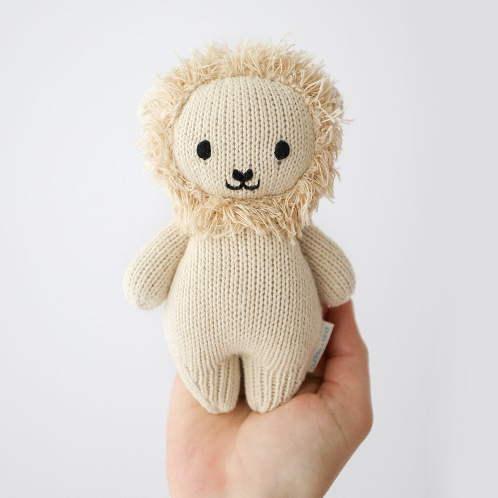 Baby Lion | Cuddle+Kind