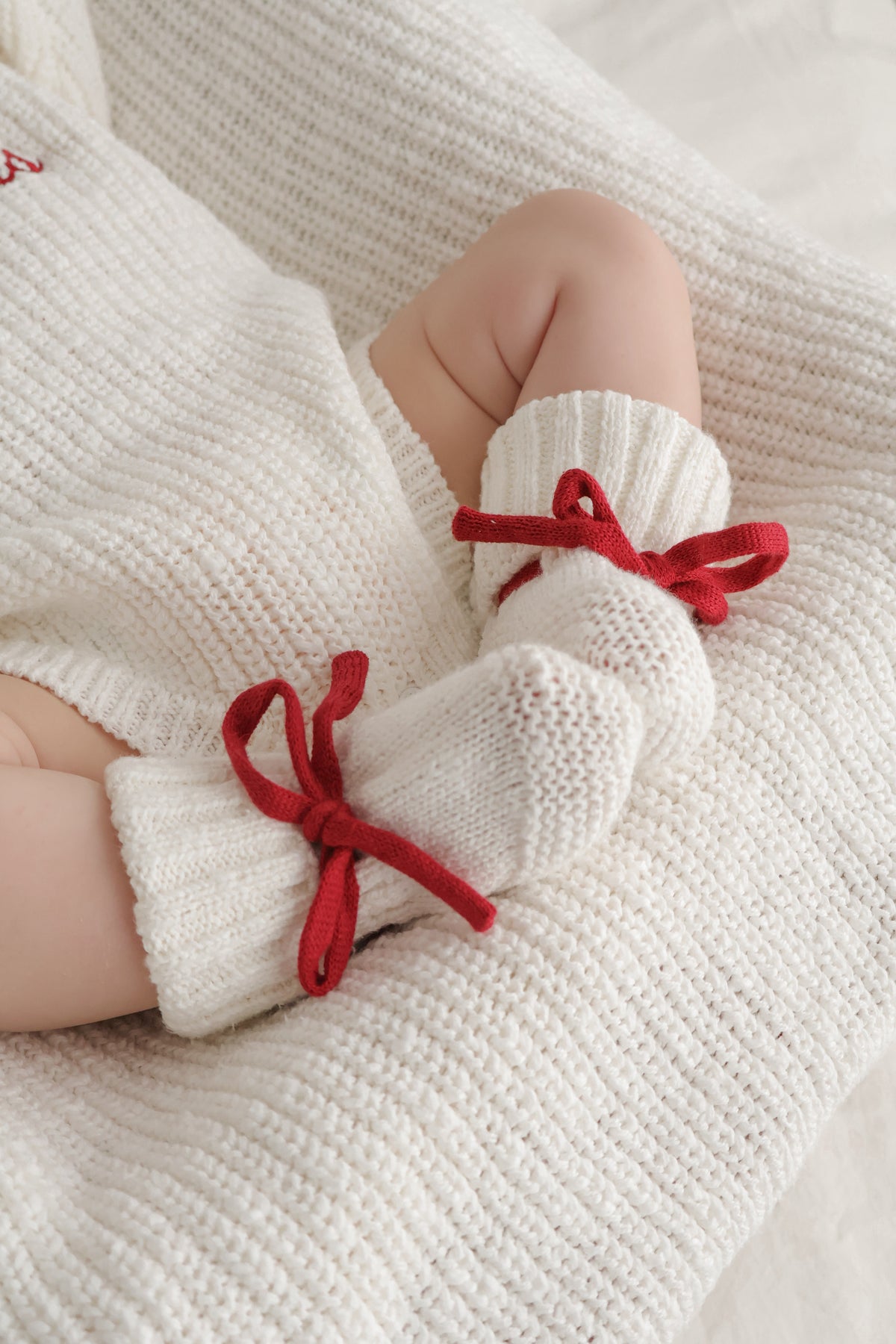Baby Booties | Chunky Knit | Ivory | Ruby Red Laces
