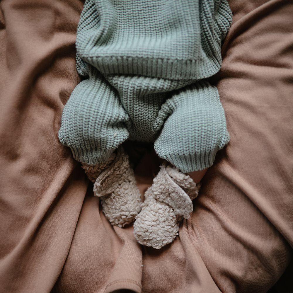 Mushie Cosy Baby Booties | Oatmeal