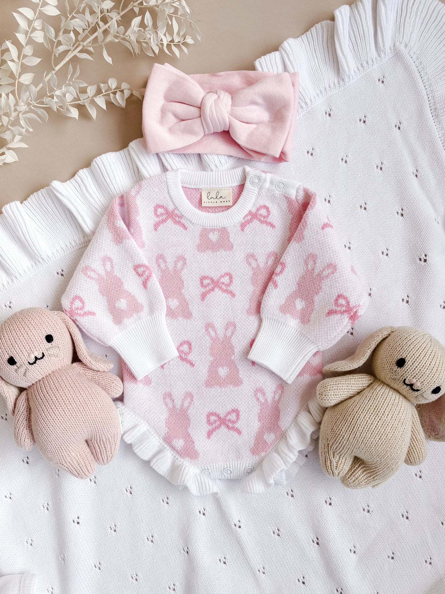 baby girl pink bunny and bow frill romper