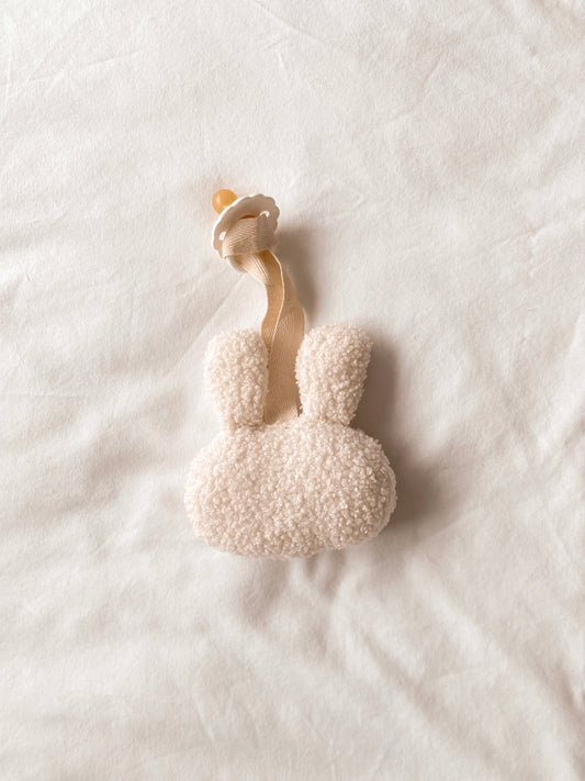 Boucle Bunny Dummy Holder | Cream