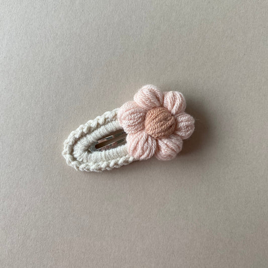 Crochet Daisy Hair Clip | Powder Pink