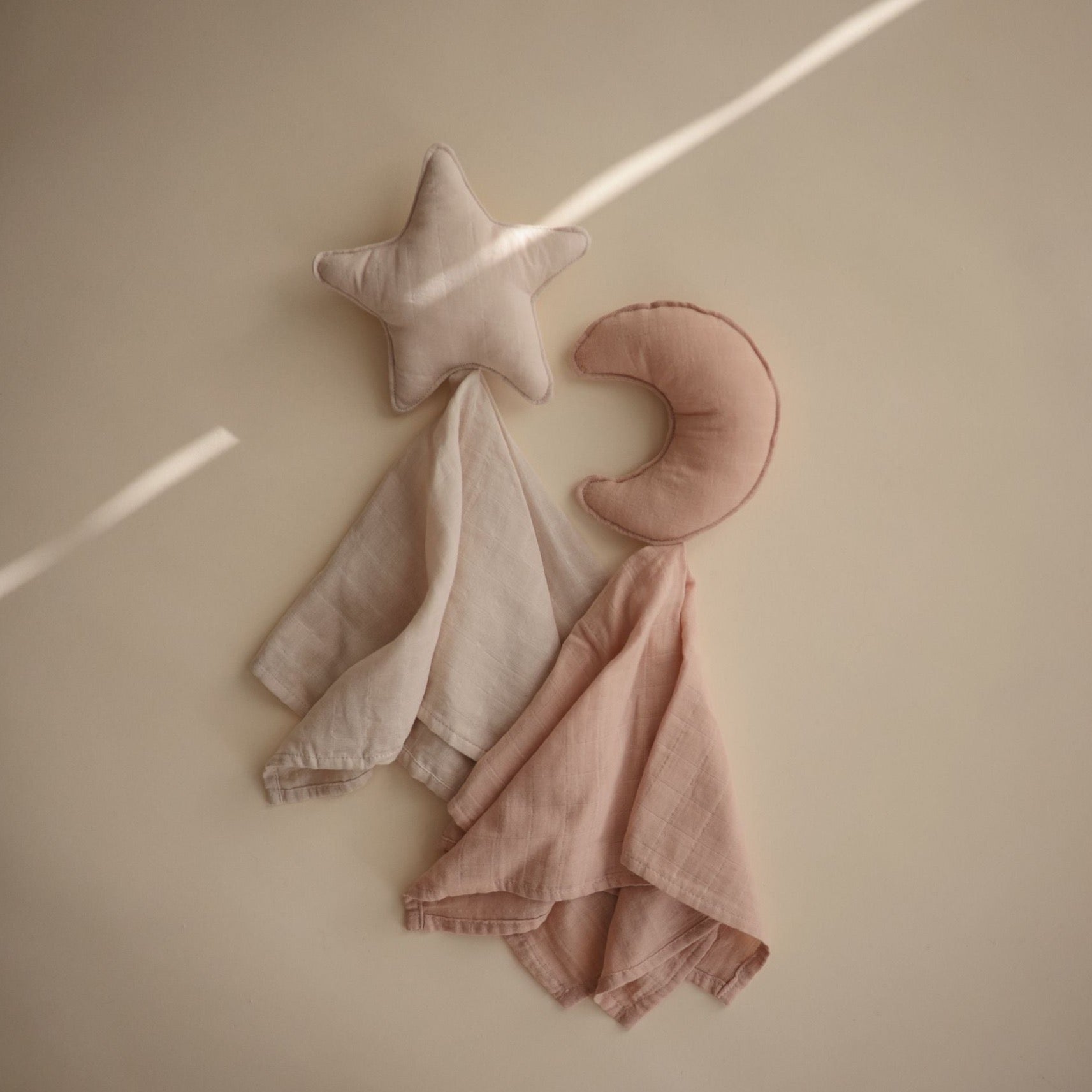 Mushie Lovey Comfort Blanket - Moon Blush