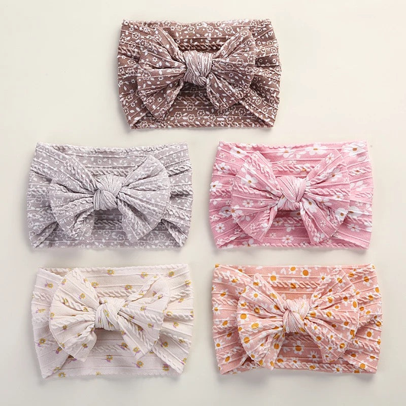 Pink Daisy Cable Knit Headband