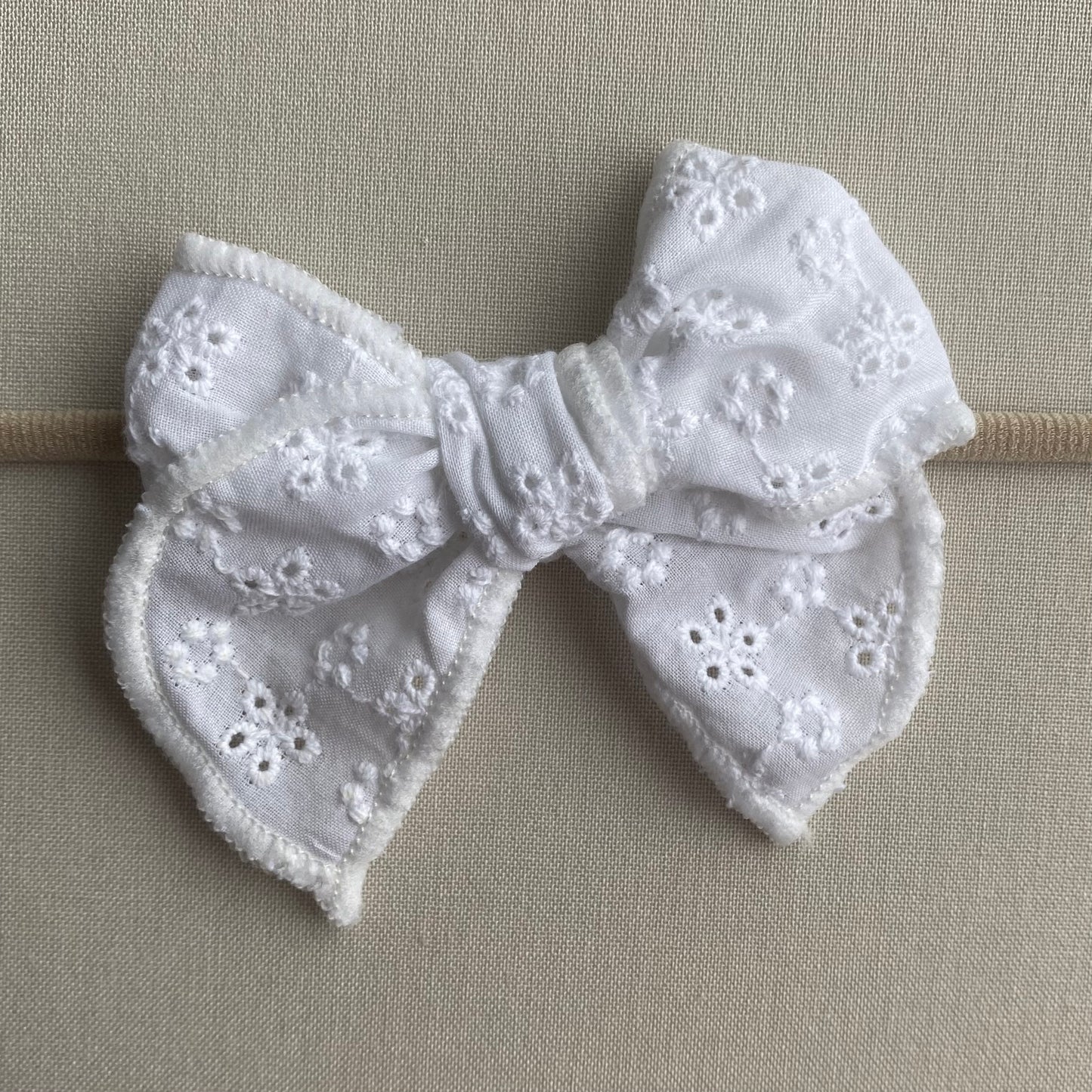 Headband | Broderie Bow | White